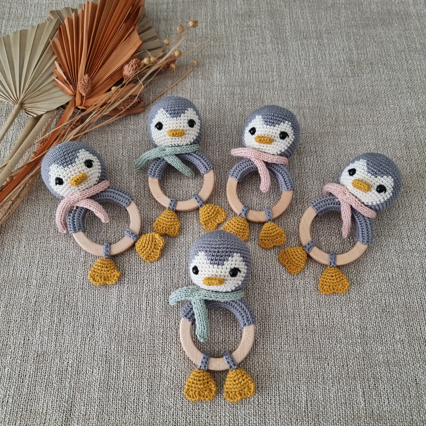 AMIGURUMI BABYRASSEL PINGUIN