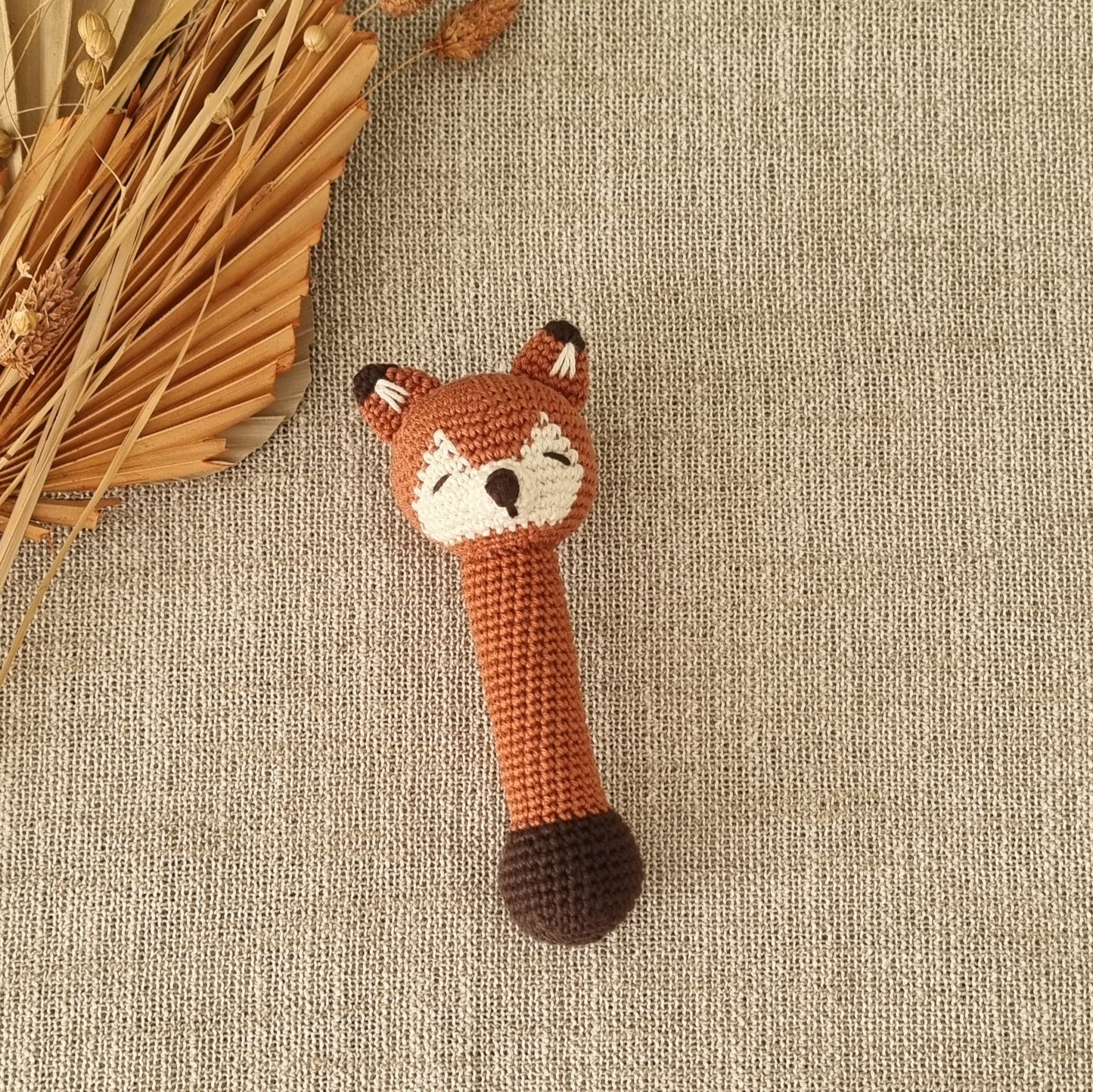 AMIGURUMI BABYRASSELN