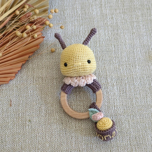 AMIGURUMI BABYRASSEL BIENE